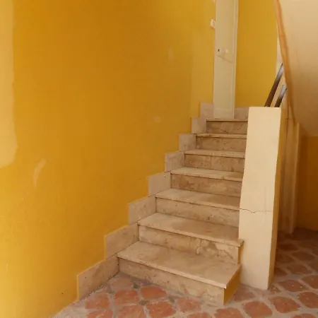Apartment Vicolo Guitgia